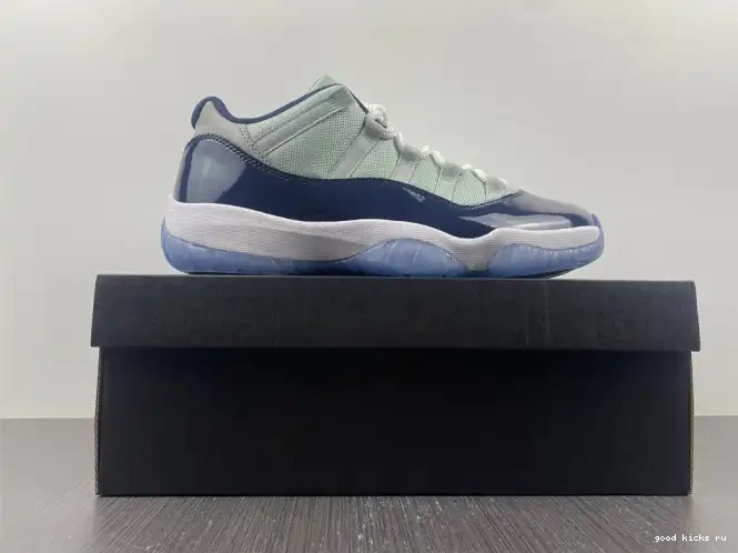 Georgetown Low Retro Air Jordan 11 528895-007 0522